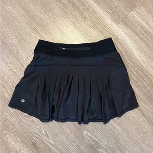 Black Lululemon Tennis Skirt | Size 6
